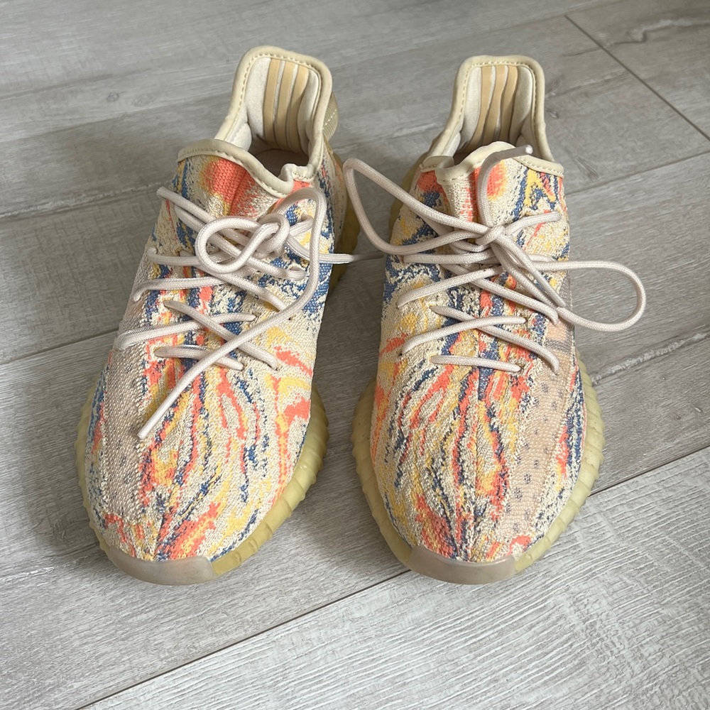 ADIDAS YEEZY boost 350 V2 ‘MX OAT’